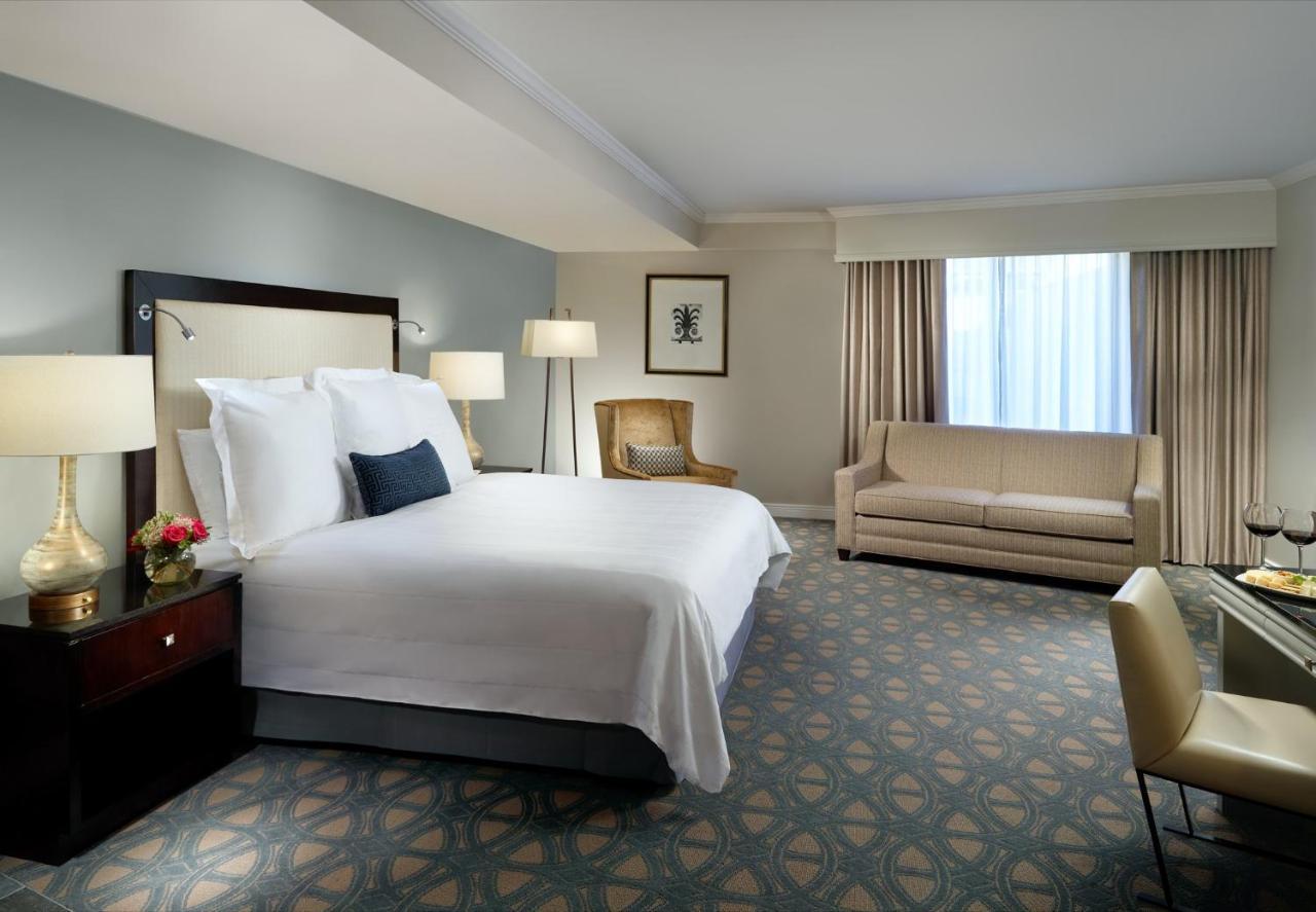 Riverfront Hotel 4*
